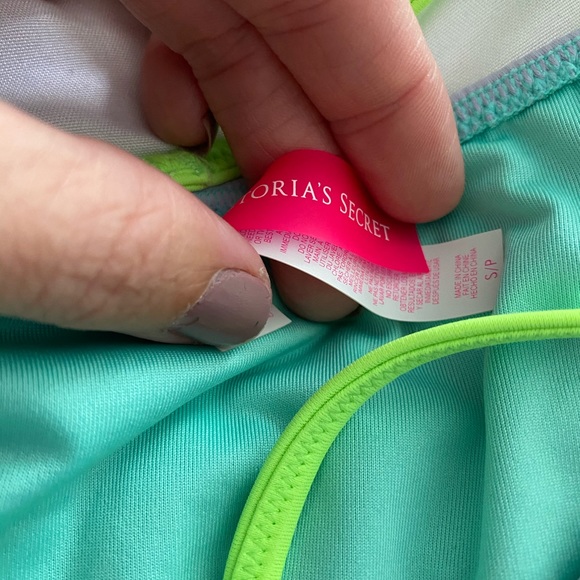 Victoria’s Secret Tri Color Block Bikini Set - Picture 3 of 6
